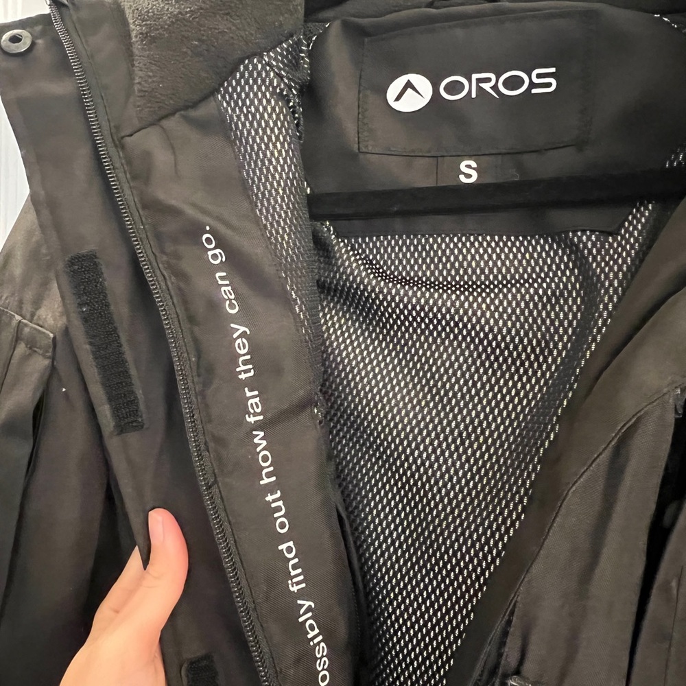 OROS Women’s Winter Jacket - Picture 2 of 4